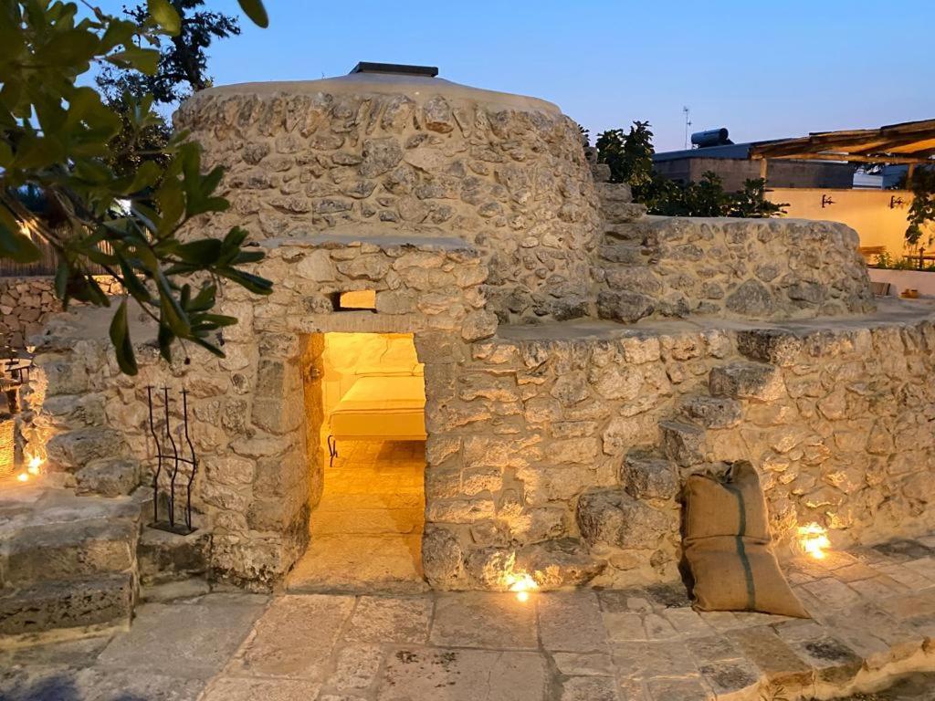 Trullo Santovia Bed & Breakfast Sant Isidoro  Exterior photo