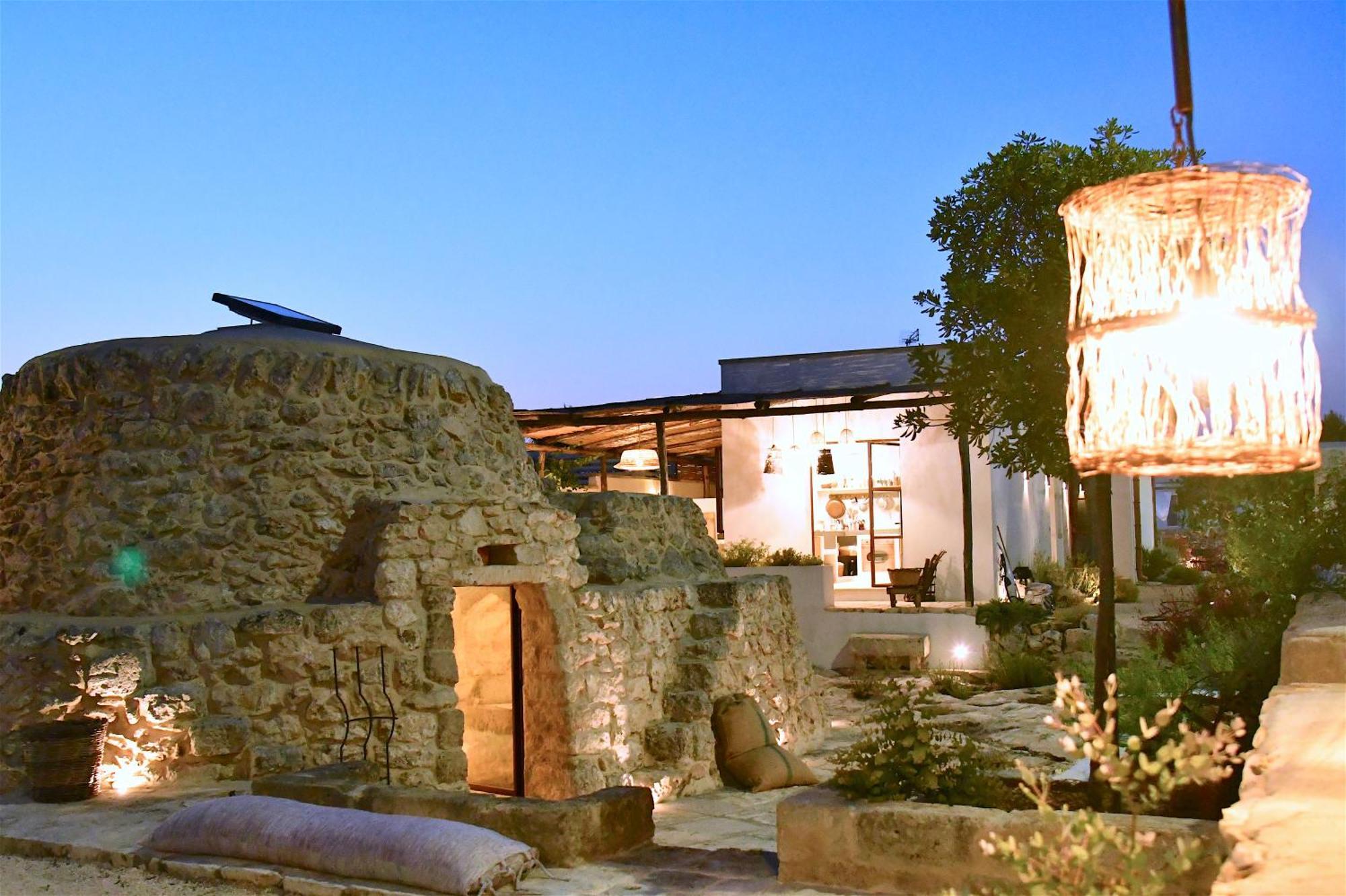 Trullo Santovia Bed & Breakfast Sant Isidoro  Exterior photo